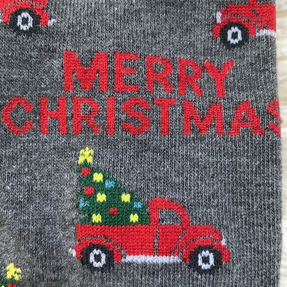 🎉2X HP🎉 Davco Tree & Truck Socks 💗 Gray Red & Green - Picture 5 of 8